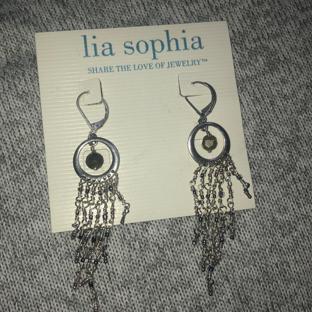 Lia Sophia dangling earrings NIB never worn!